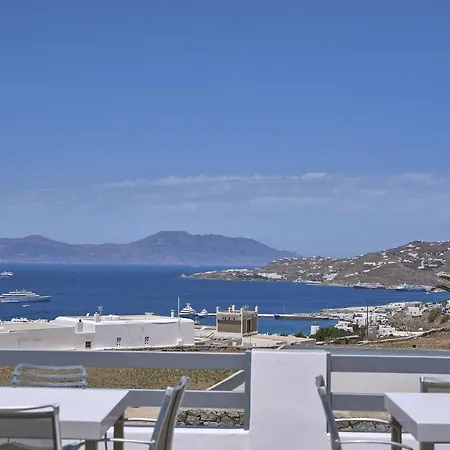 Ξενοδοχείο Sofia Village 3*