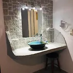 Sofia Village Hotel 3*